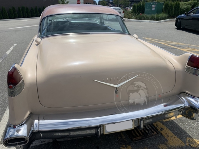 Veterán Cadillac de Ville 1956