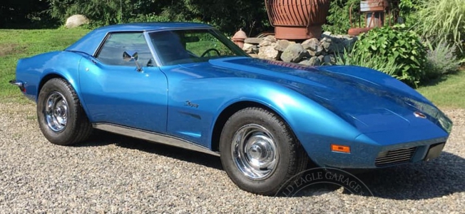 Veterán Chevrolet Corvette C3 1973 Two Top Convertible