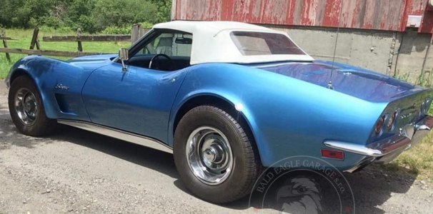 Veterán Chevrolet Corvette C3 1973 Two Top Convertible