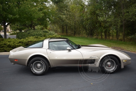 Veterán Chevrolet Corvette C3 1982