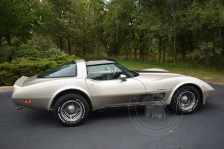 Veterán Chevrolet Corvette C3 1982