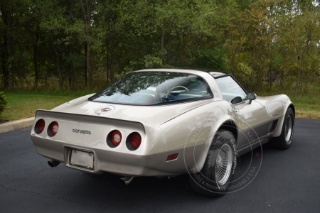 Veterán Chevrolet Corvette C3 1982