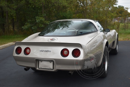 Veterán Chevrolet Corvette C3 1982