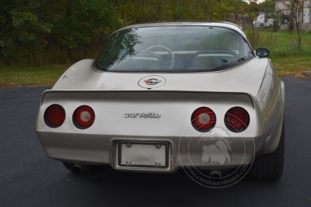 Veterán Chevrolet Corvette C3 1982