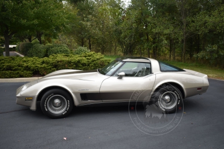 Veterán Chevrolet Corvette C3 1982