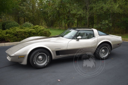 Veterán Chevrolet Corvette C3 1982