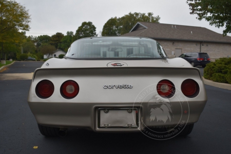 Veterán Chevrolet Corvette C3 1982