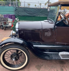 Veterán Ford model A Phaeton 1927
