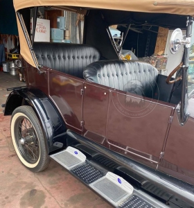 Veterán Ford model A Phaeton 1927