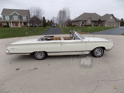 Veterán Mercury Parklane Convertible 1964