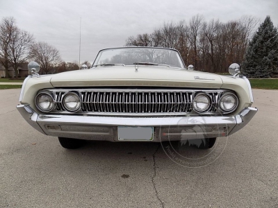 Veterán Mercury Parklane Convertible 1964