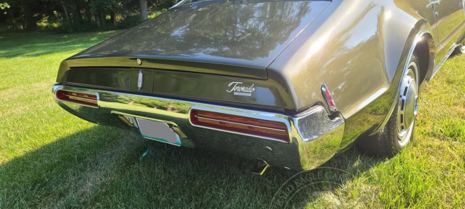 Veterán Oldsmobile Toronado 1968