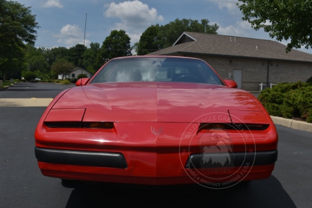 Veterán Pontiac Firebird 1986