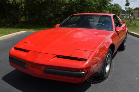 Veterán Pontiac Firebird 1986