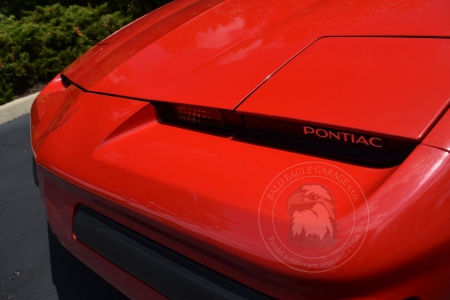 Veterán Pontiac Firebird 1986