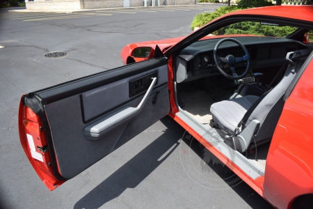 Veterán Pontiac Firebird 1986