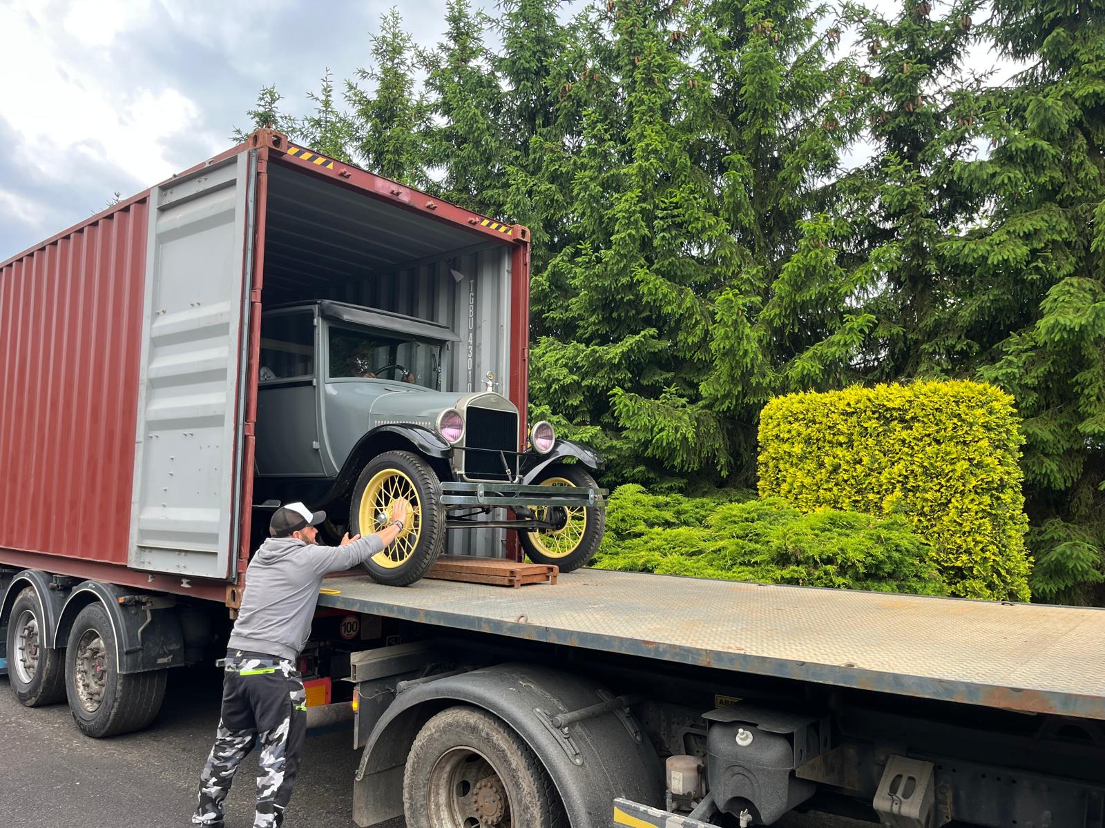 Dovoz zboží z USA a Kanady